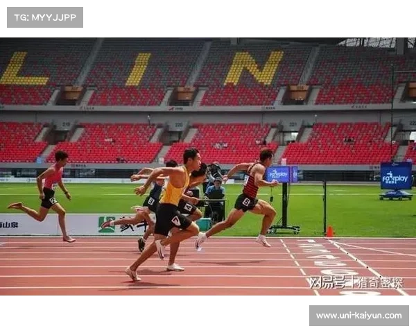 湖北新锐刘群榆林站女子百米以11.56秒首夺大奖赛冠军创个人新高